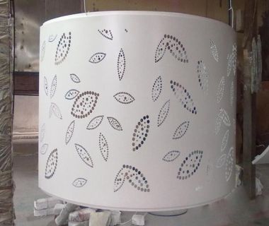 沖孔花型包柱鋁單板