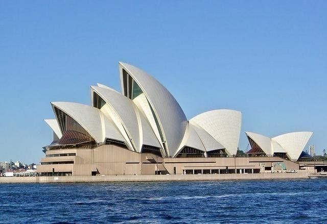 鋁單板廠家 www.fslianba.com